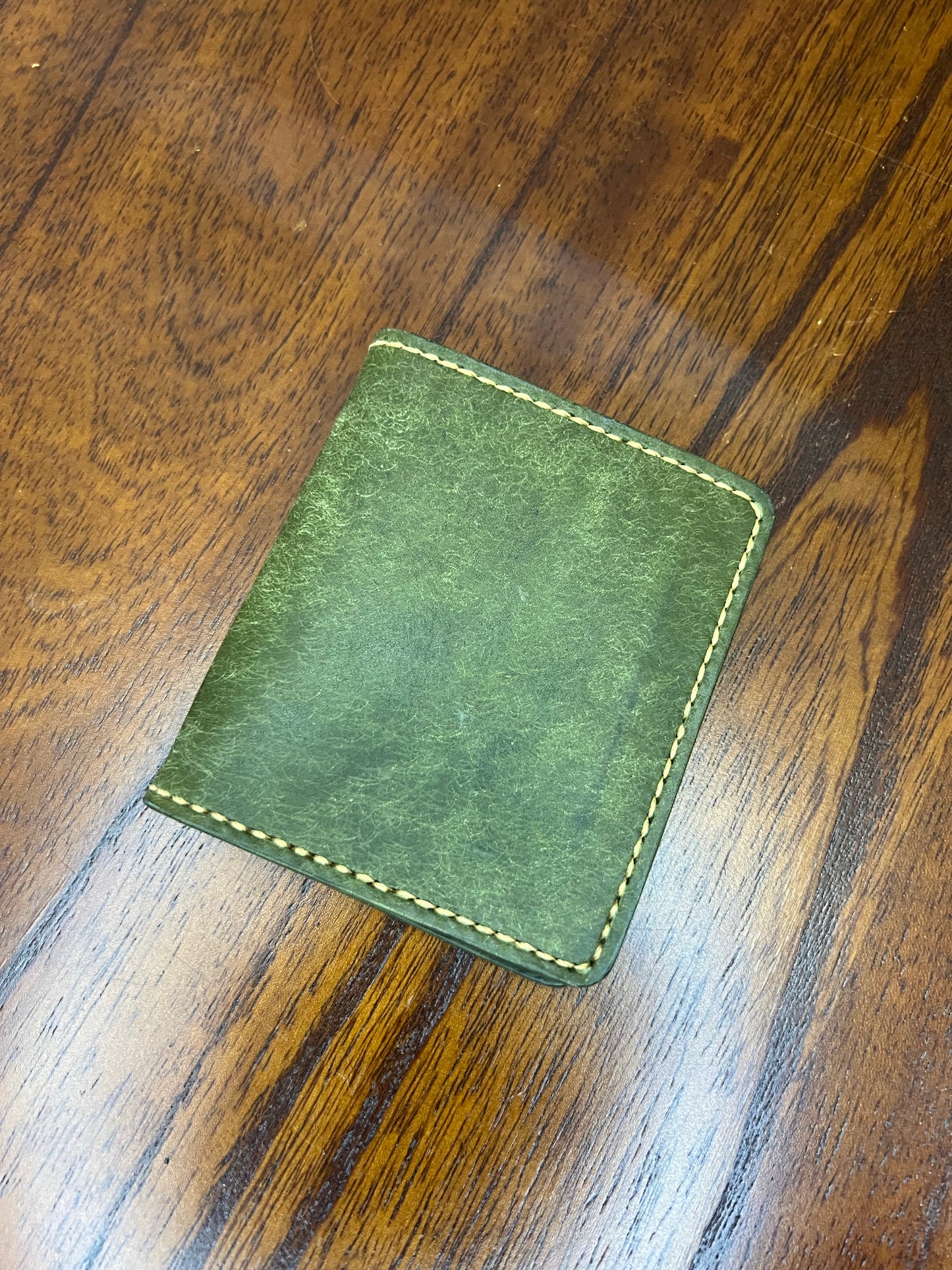 Bi-Fold 6 Pocket